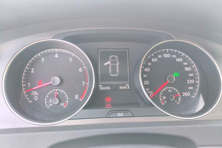 Used Volkswagen Golf 2014 1.4TSI Automatic Comfort Model
