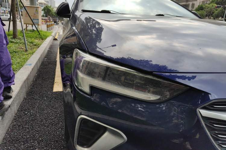 Used Buick Regal 2022 GS Prestige Model Right Front Headlight