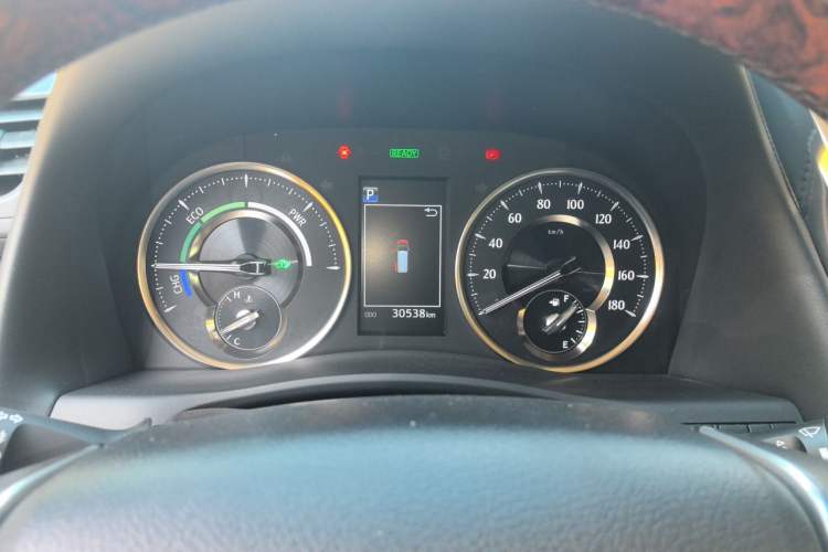 Used Toyota Vellfire 2020 Dual-Engine 2.5L Black Gold Limited Edition