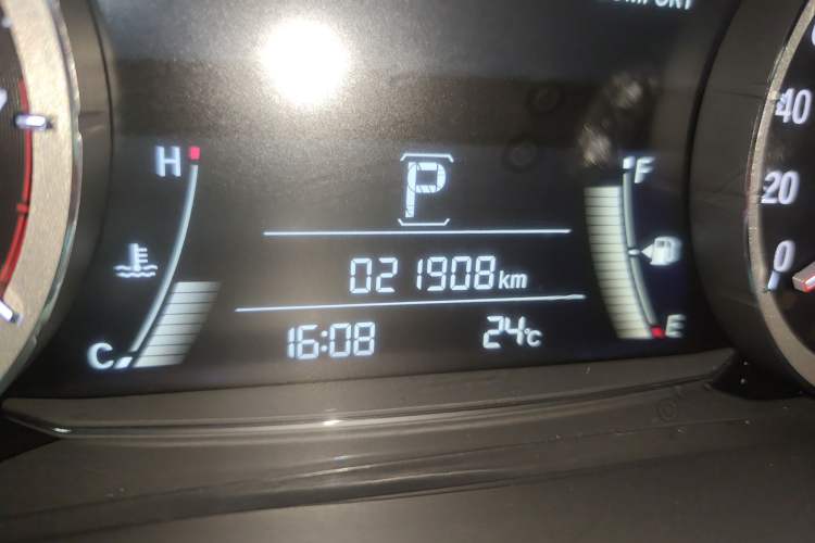 Used Honda UR-V 2024 370TURBO Four-Wheel Drive Deluxe Edition
