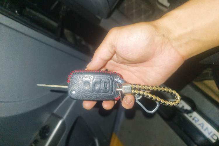 Used Geely Auto Classic Emgrand 2012 Sedan 1.5L Manual Chao Yue Model Vehicle Key