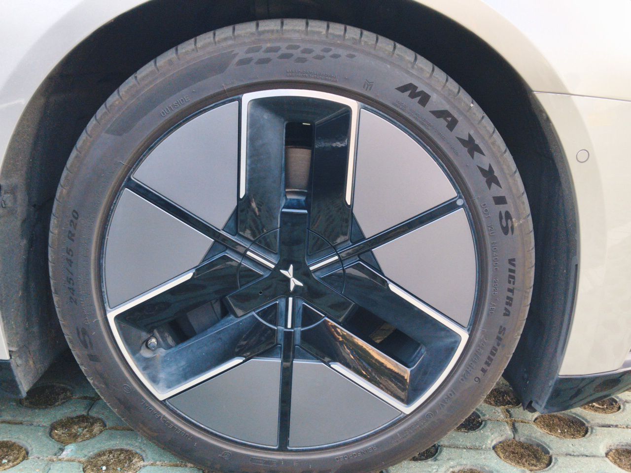 XPeng P7 2025 Model—702 Long Range Ultra — снимка 8