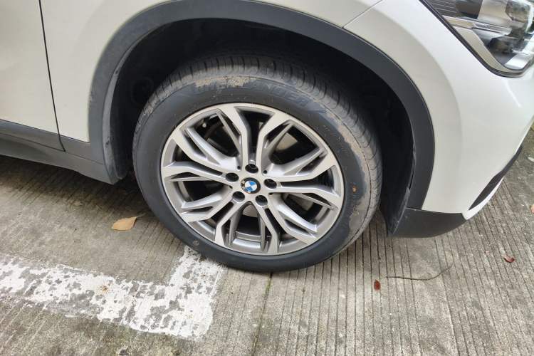 Used BMW X1 2019 sDrive20Li Leading Model Right Front Wheel Hub