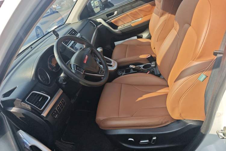 Used Haval H6 2015 Sport Edition 1.5T Automatic Two-Wheel Drive Luxury Model Left Front Seat
