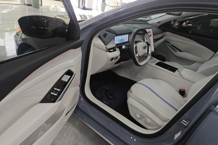 Used Geely Auto Preface L 2024 Zhiqing 1.5TD Tiangong Edition