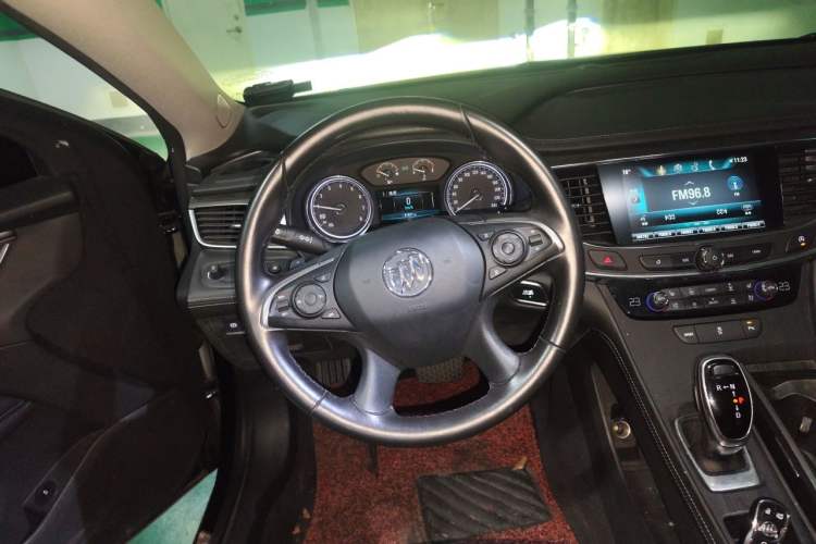 Used Buick LaCrosse 2018 20T Elite Edition
