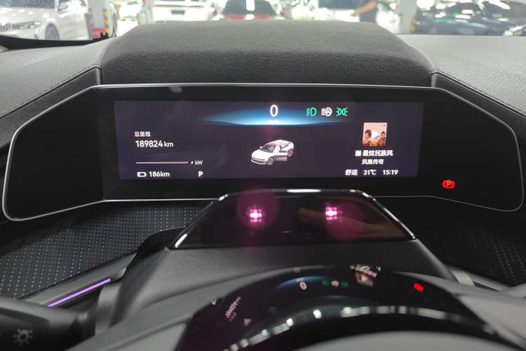 Used Zeekr 001 2022 Ultra-Long Range Single-Motor WE Version Instrument Cluster