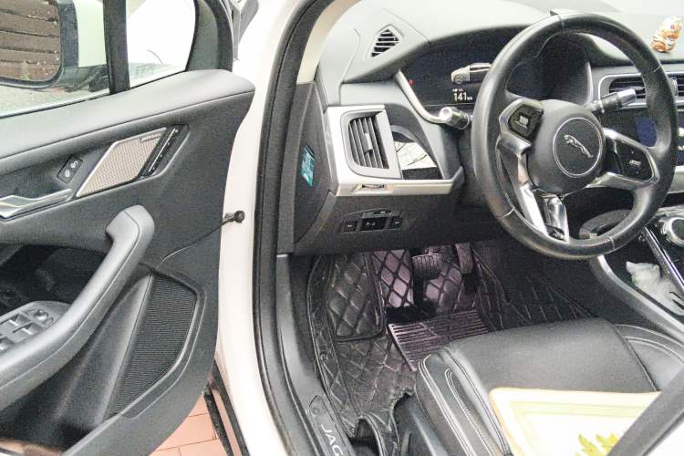 Used Jaguar I-PACE 2018 EV400 S
