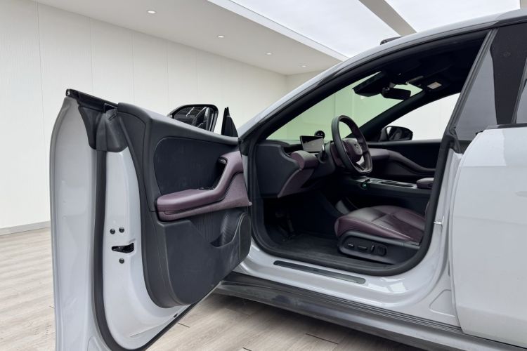 Used Nio ET5T 2024 75kWh Touring Driver Seat