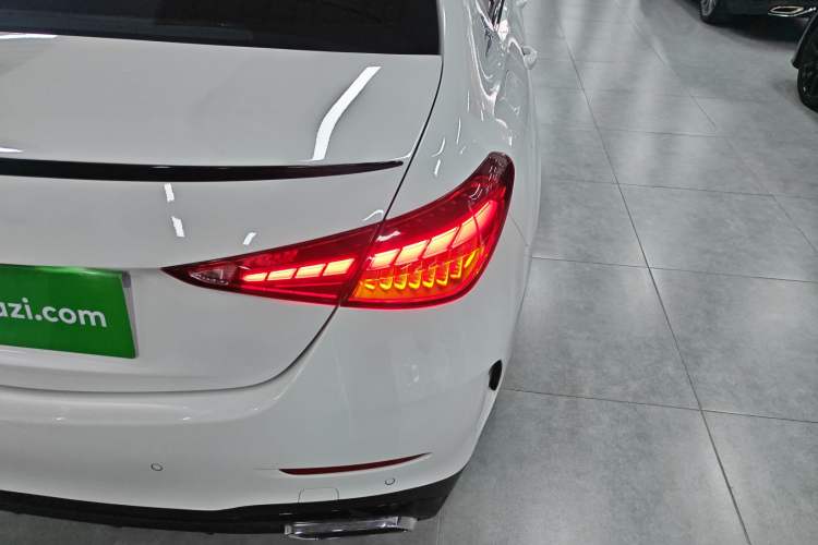 Used Mercedes-Benz C-Class 2023 Restyled C 260 L Night Edition Sports Version Exterior 3