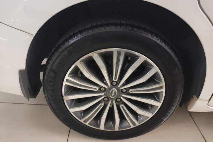 Used GAC Trumpchi M6 2019 270T Automatic Luxury Edition (7-seater) China V Standard