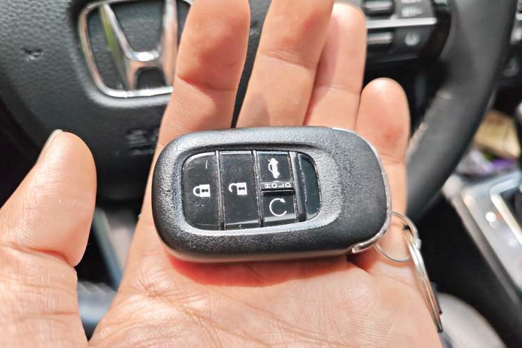 Used Honda Civic 2022 240TURBO CVT Dynamic Control Version
