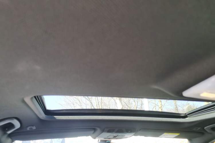 Used BMW 3 Series 2018 320i M Sport Package Headliner