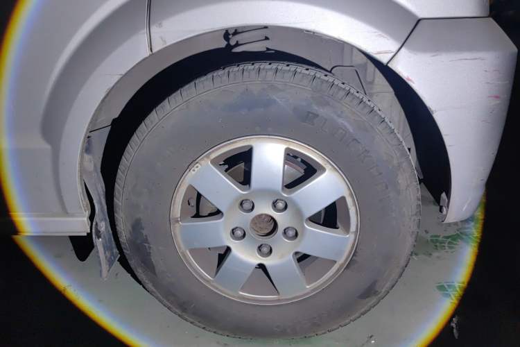 Used Dongfeng Xiaokang C37 2018 1.5L Premium II DK15
