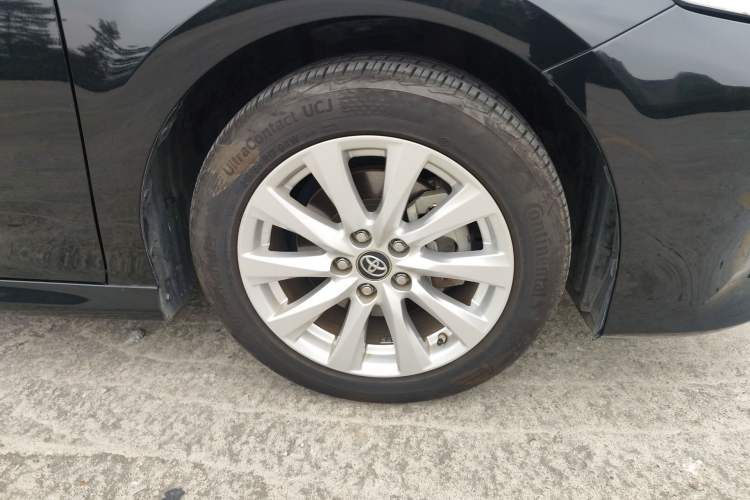 Used Toyota Camry 2019 Revised Version 2.0G Luxury Edition