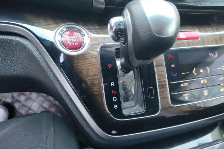 Used Honda Odyssey 2017 2.4L Smart Edition
