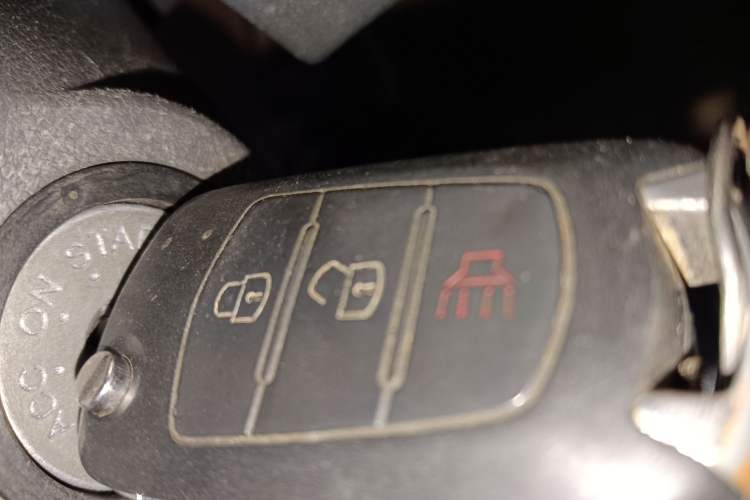 Used Great Wall Wingle 6 2014 2.0T Two-Wheel Drive Elite Version 4D20B