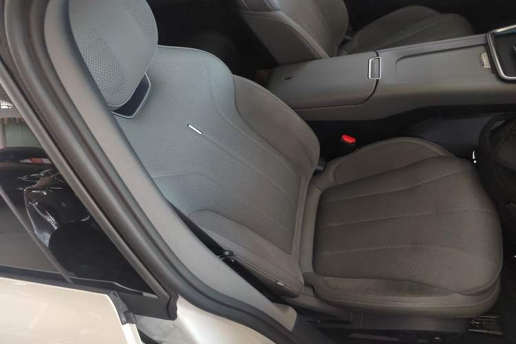 Used Lynk & Co 07 2024 EM-P 126 Long-Range Ultra