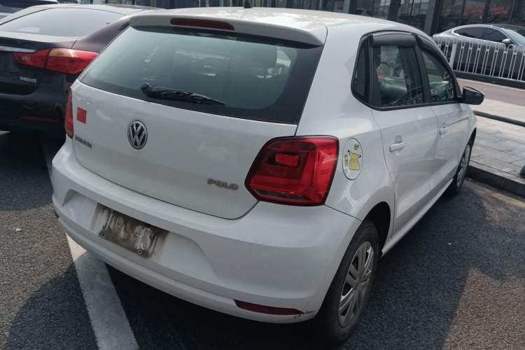 Used Volkswagen Polo 2016 1.4L Automatic Trendy Model Rear Right 45 Deg