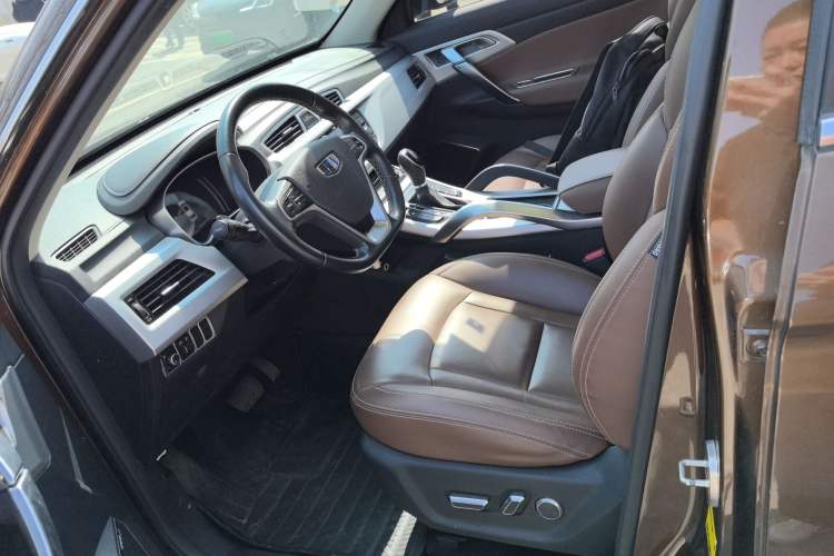 Used Geely Auto Emgrand X7 Sport 2016 1.8TD Automatic ZhiZun Version
