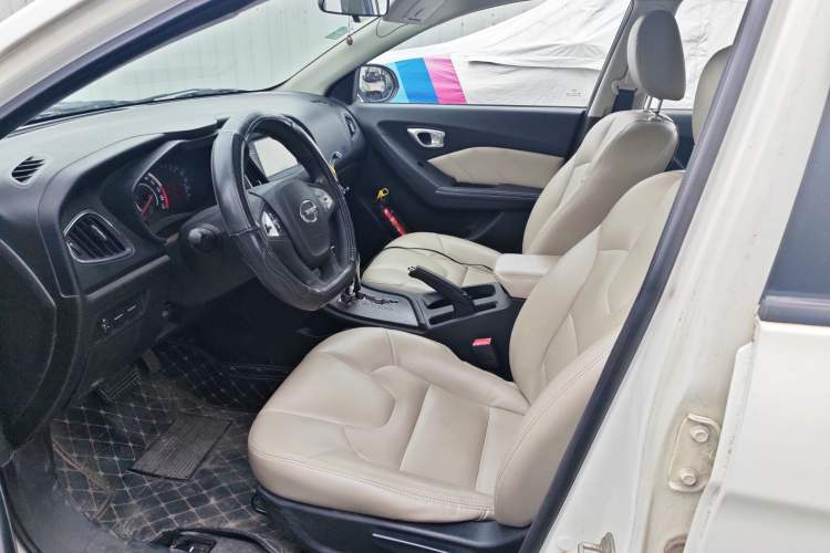 Used GAC Trumpchi GA3S Vision 2014 1.6L Automatic Luxury ESP Version Left Front Seat