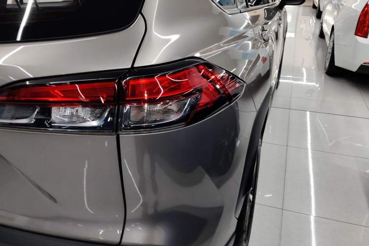 Used Toyota FRONTLANDER 2022 2.0L CVT Luxury PLUS Edition