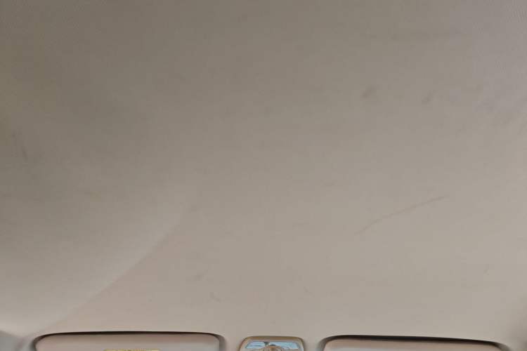 Used Chery Fengyun 2 2010 Hatchback 1.5L Ambition Model Headliner