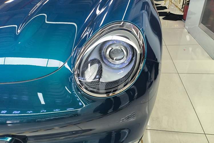 Used ORA Good Cat 2021 400km Standard Range Athena Edition Lithium-Ion Battery Left Front Headlight