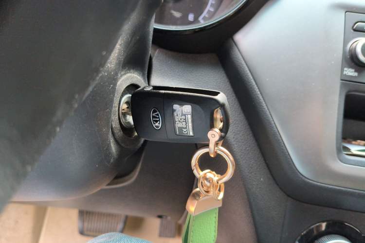 Used Kia K2 2015 Sedan 1.4L Automatic GLS