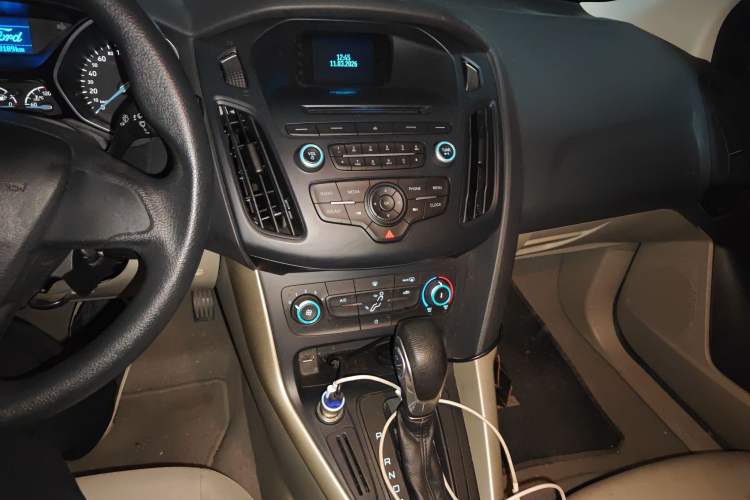 Used Ford Focus 2015 Sedan 1.6L Automatic Comfort Model