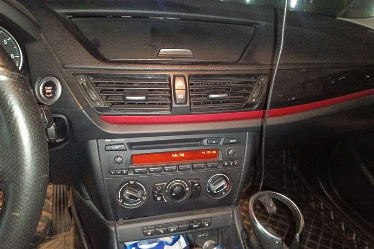 Used BMW X1 2015 sDrive18i Fashion Upgrade Edition