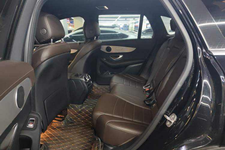 Used Mercedes-Benz GLC 2021 GLC 260 L 4MATIC Dynamic Edition
