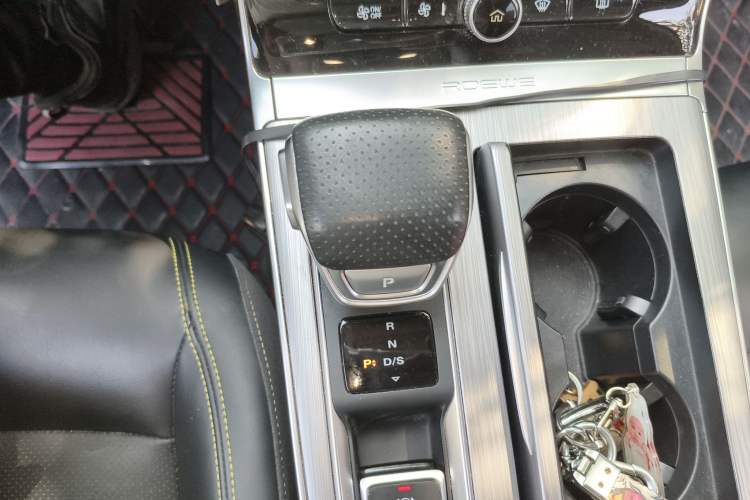 Used Roewe RX5 2020 PLUS 300TGI Automatic Ali National Style Ronglin Edition
