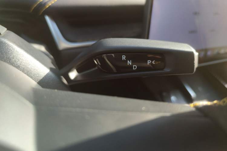 Used Xiaomi Auto SU7 Ultra 2025 Ultra Model Gear Lever