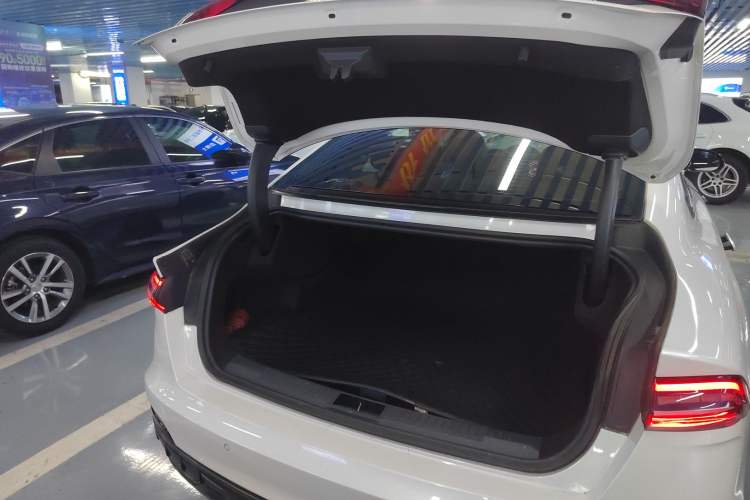 Used Lincoln Z 2022 iCool Luxury Edition
