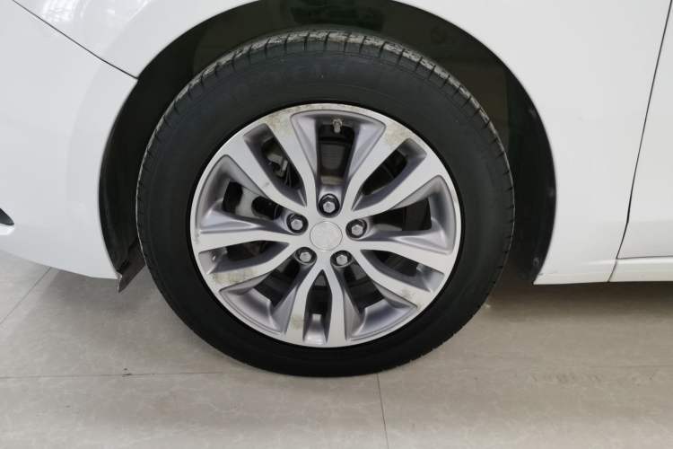 Used Buick GT 2019 18T Automatic Connected Elite Model China VI Standard Exterior 4