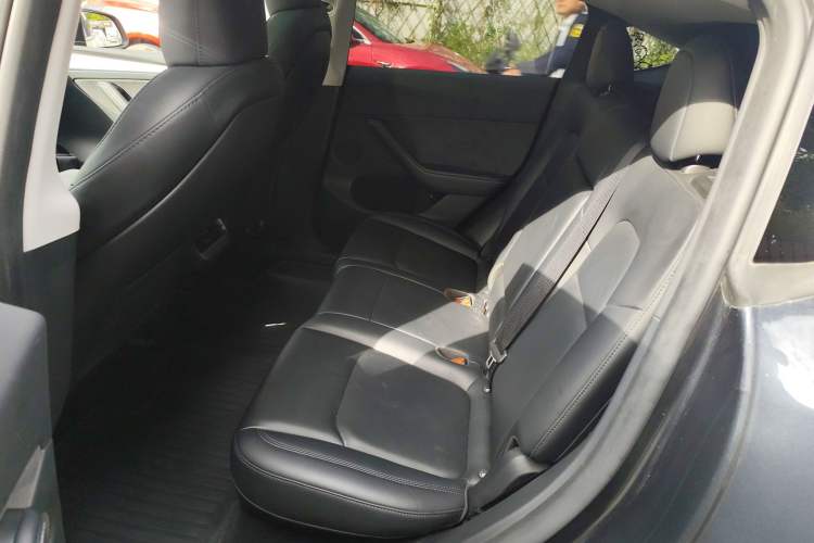 Used Tesla Model Y 2024 Rear-Wheel-Drive Version