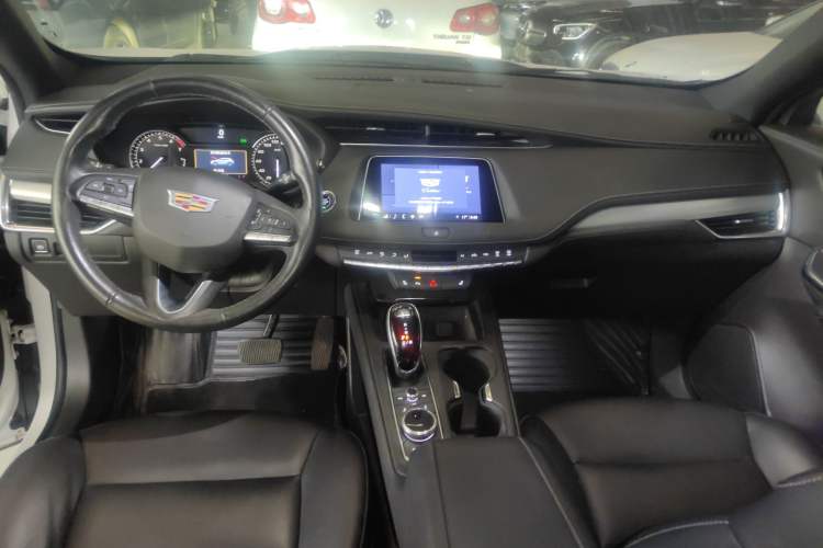 Used Cadillac XT4 2021 28T Two-Wheel Drive Luxury Version