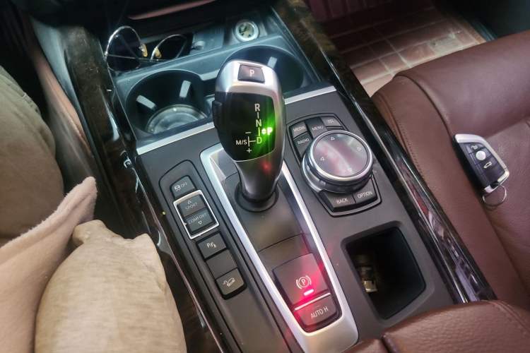 Used BMW X5 2014 xDrive35i Leading Model Gear Lever
