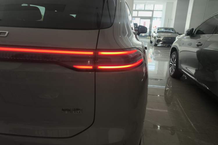 Used EXEED Star Era ET 2024 Extended-Range 240 Ultra All-Wheel Drive