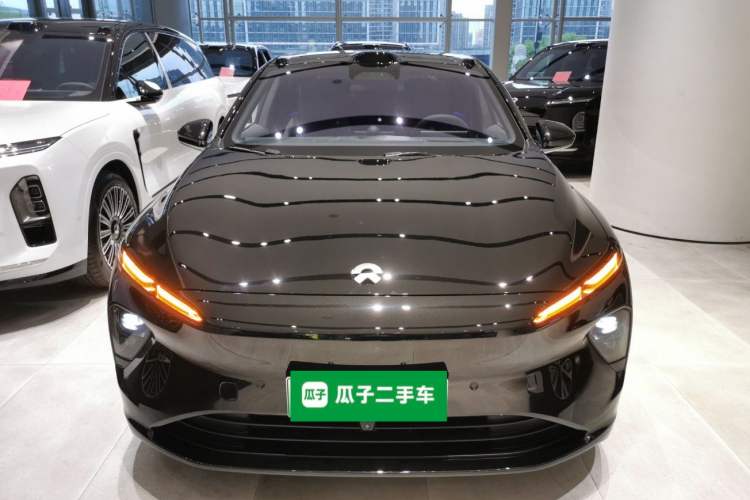 Used Nio ET7 2024 75 kWh Executive Signature Edition Front