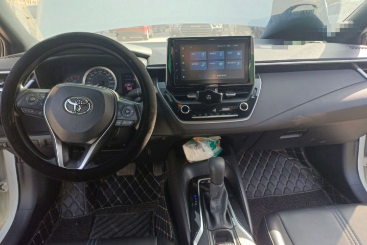 Used Toyota Levin 2021 185T CVT Luxury Edition Center Console