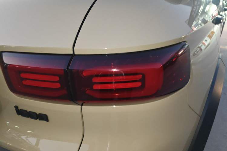 Used Geely Auto Cowboy 2025 1.5TD Fun-Offroad Version