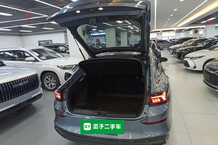 Used Volkswagen Lamando 2023 Lavida L 280TSI DSG Spicy Edition Trunk