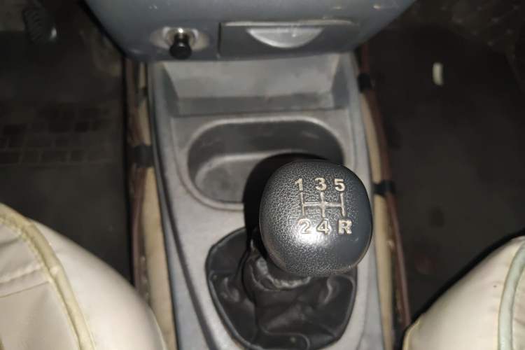 Used Wuling Hongguang 2014 1.2L Base Model China IV
