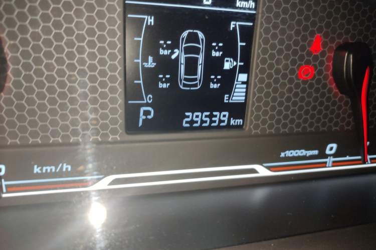 Used Chery Tiggo 3X 2018 1.5L Automatic Elite Edition Odometer Close Up