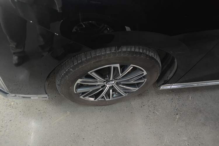 Used GAC Trumpchi M8 2024 Master Series 400T Prestige Edition Exterior 4