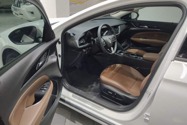 Used Buick Regal 2022 552T Smart Edition
