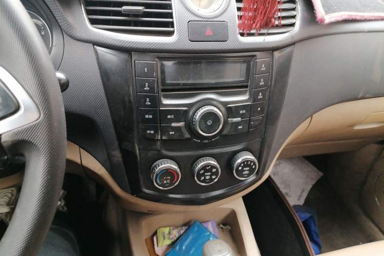 Used Wuling Hongguang 2013 1.5L S Comfort Model