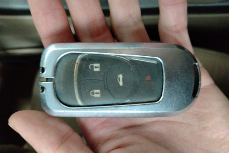 Used Buick LaCrosse 2012 2.4L SIDI Luxury Edition